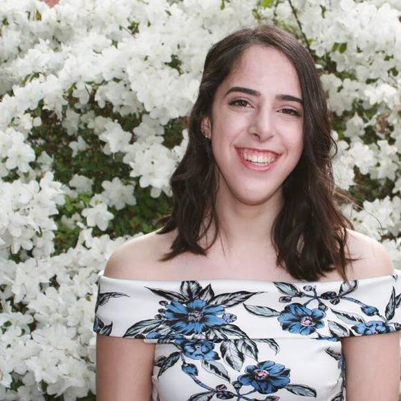 Meet your Posher, Kayla - Picture 1 of 1